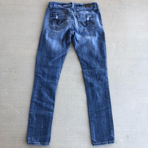 Refuge Ripped Jeans - Picture 3 of 6